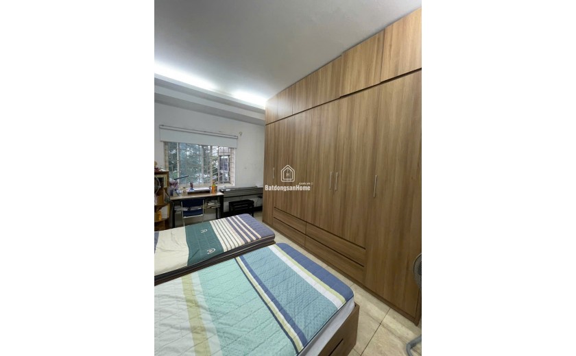 Cho thuê căn hộ chung cư Vũ Phạm Hàm 96m2, 2 ngủ, 15 Triệu - Full đồ